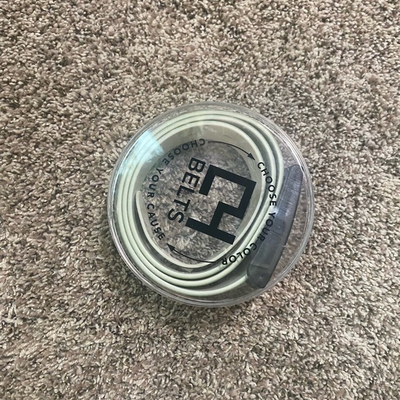 C4 Belt - Picture 3 of 3